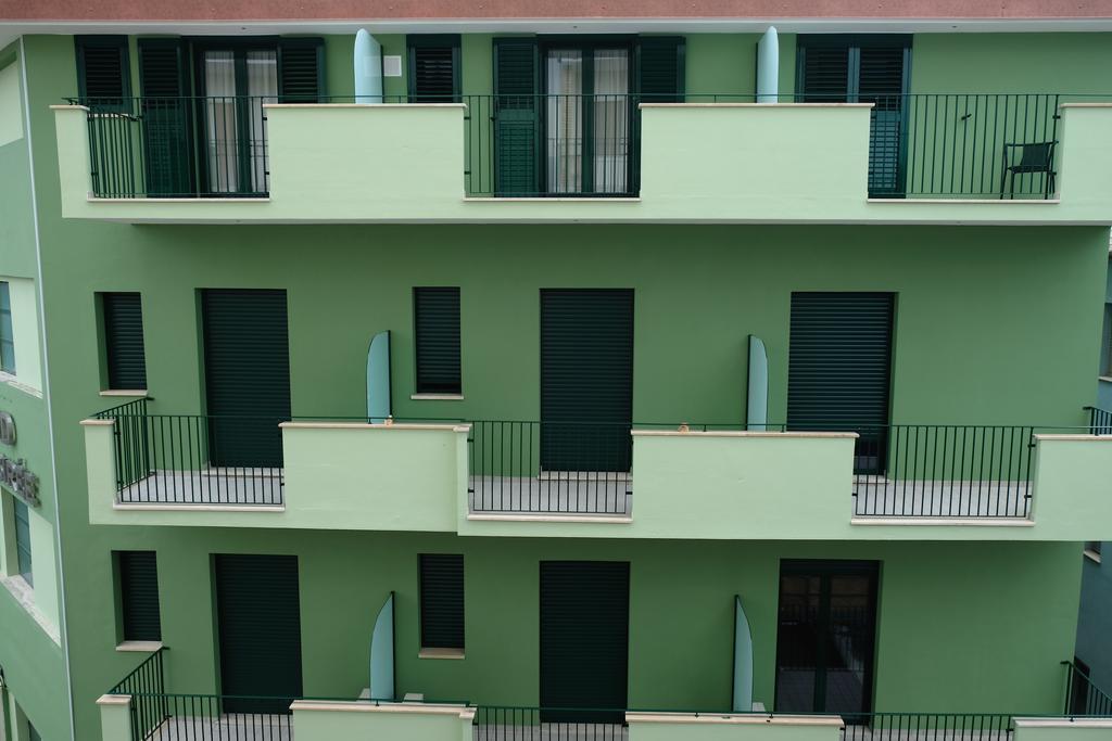 Hotel Désirée San Benedetto del Tronto Esterno foto