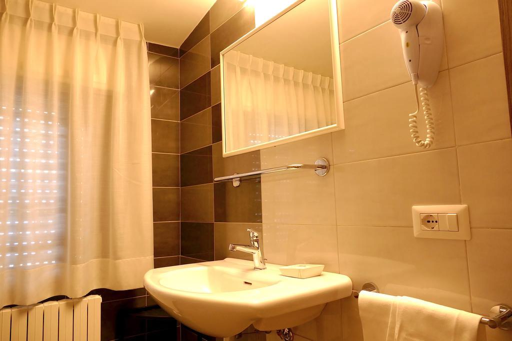 Hotel Désirée San Benedetto del Tronto Esterno foto