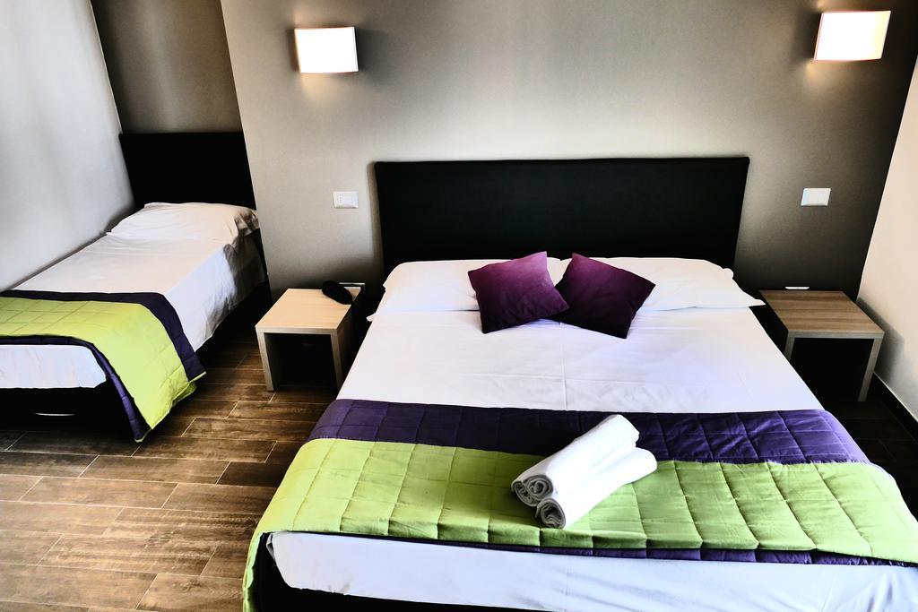 Hotel Désirée San Benedetto del Tronto Esterno foto